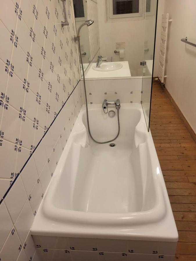 Domaine De La Sarrotte Bed & Breakfast Saugon Bagian luar foto