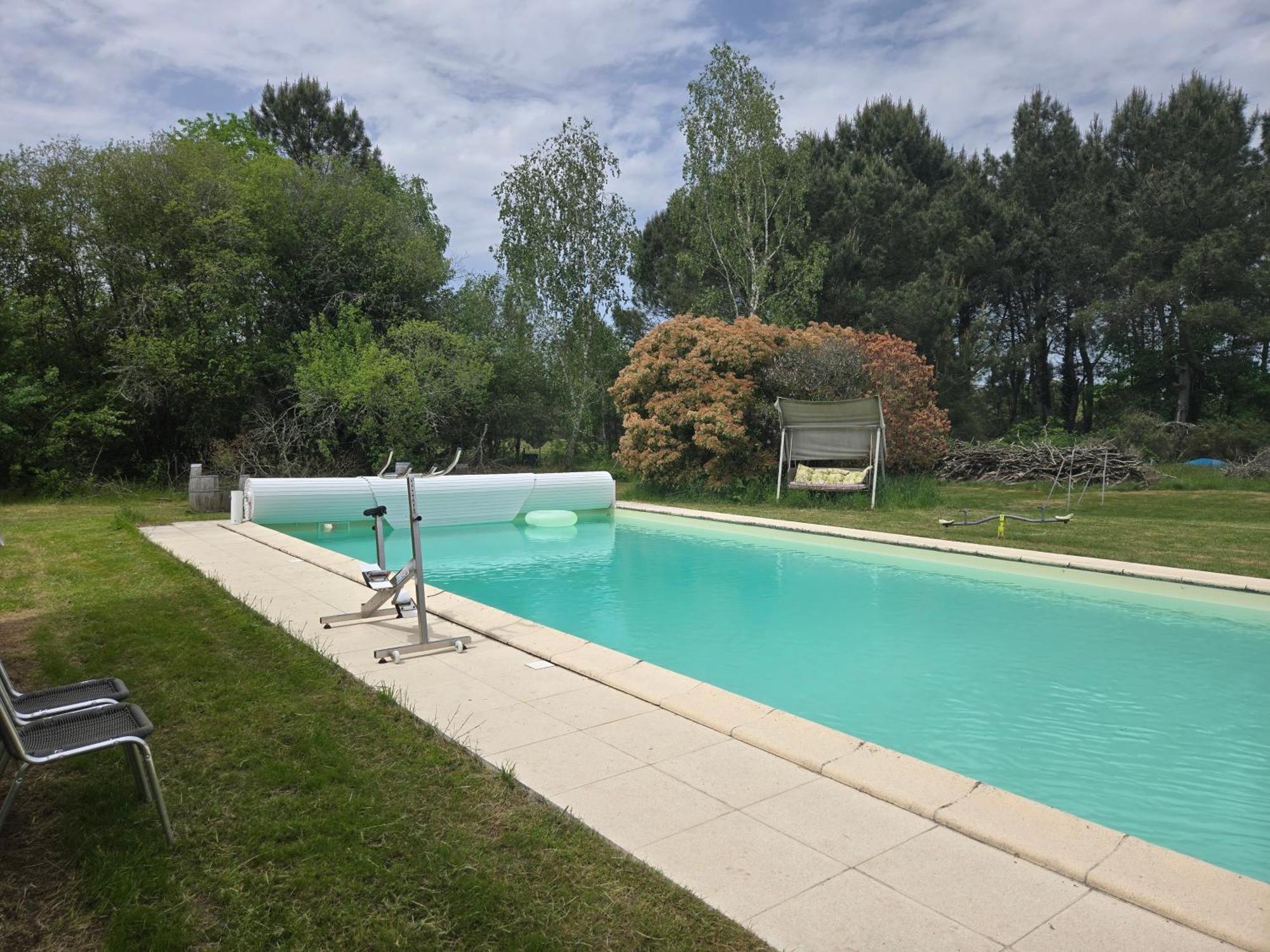 Domaine De La Sarrotte Bed & Breakfast Saugon Ruang foto